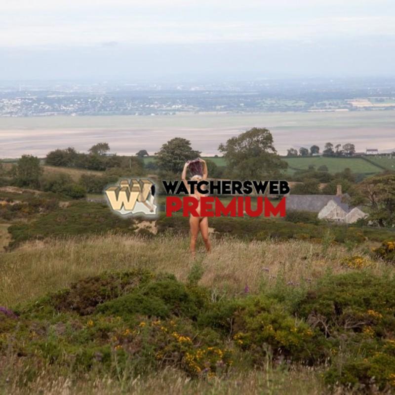 Jan Burton's Hilltop Nudes - UK