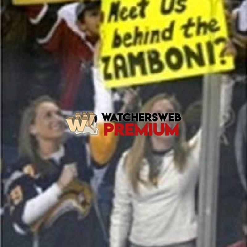 Hockey Fans 10 - p - Tom - Canada