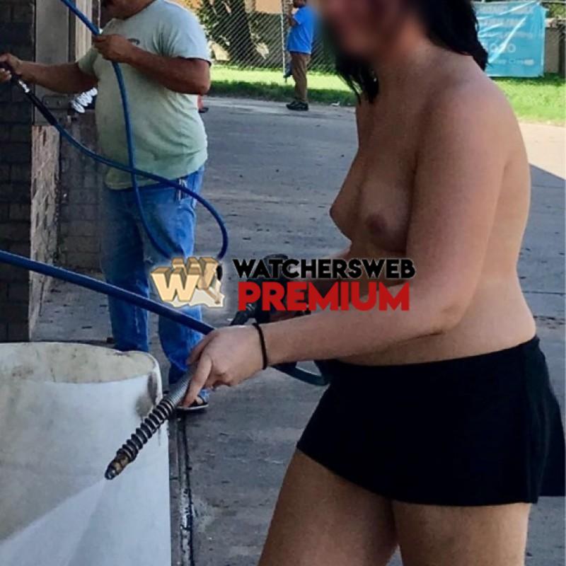 Car Wash In The Daytime - Austin, Texas, USA