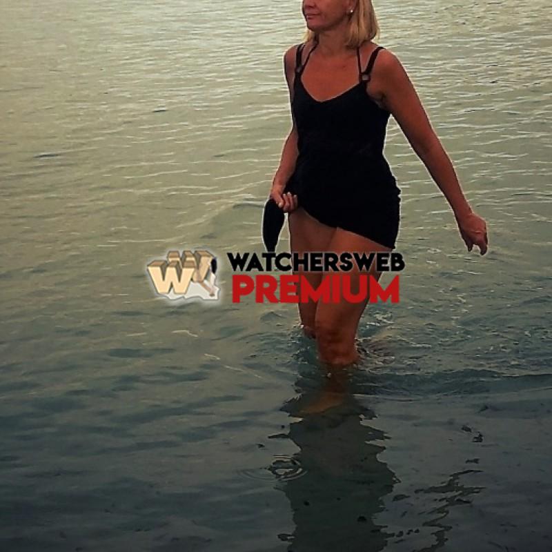 No Panties - Beach Walk - Italy