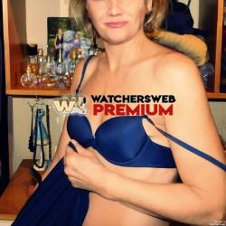 Getting Ready For A Photoshoot - Europe