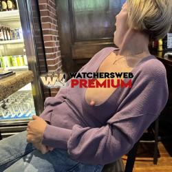 Joshlyn Looking For Attention - Various Locations (USA)