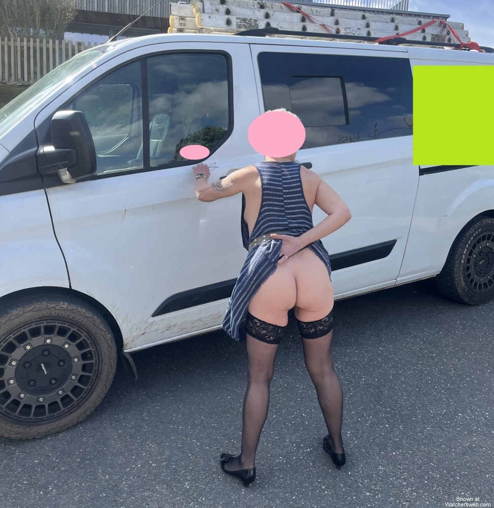 Daring Exhibitionist Couple #7