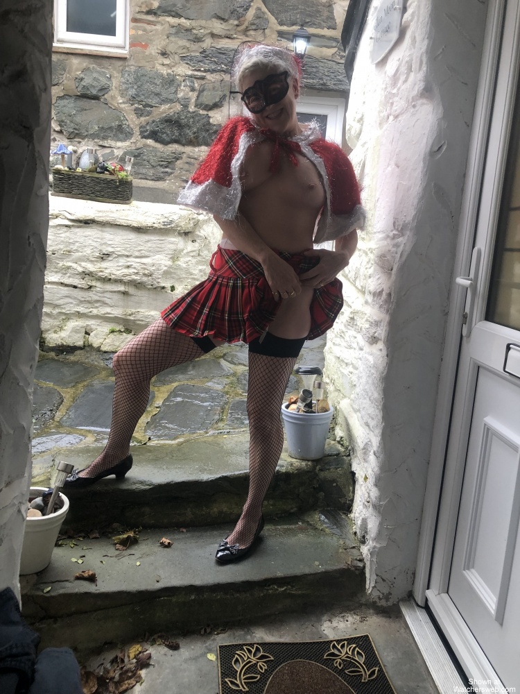 Santa's Helper Night Off #4