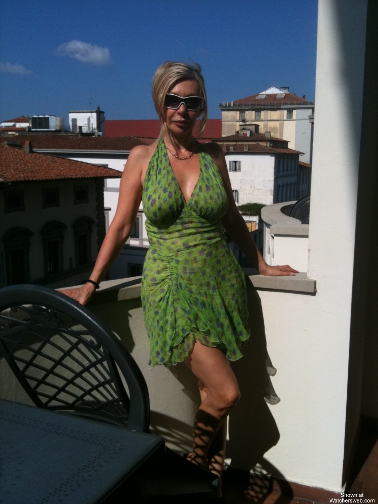 FRENCH MATURE BIMBO #0