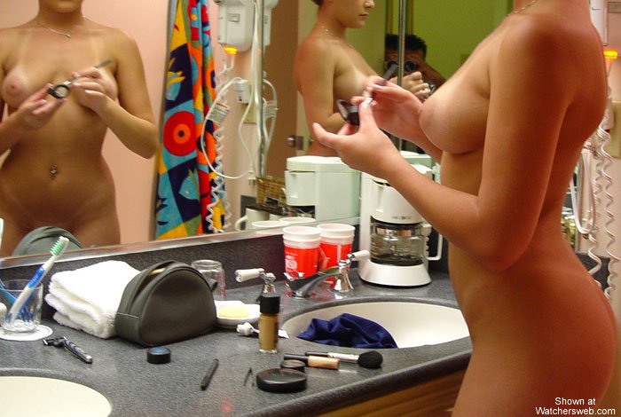 Mia ~ Getting Ready #1