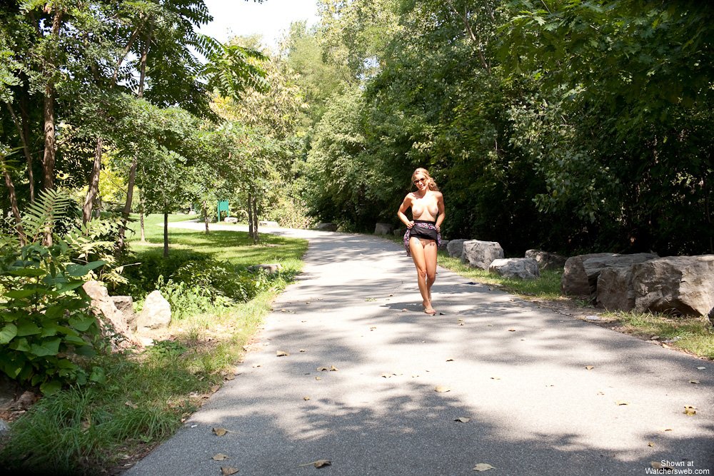 Steph Strips In The Park #6