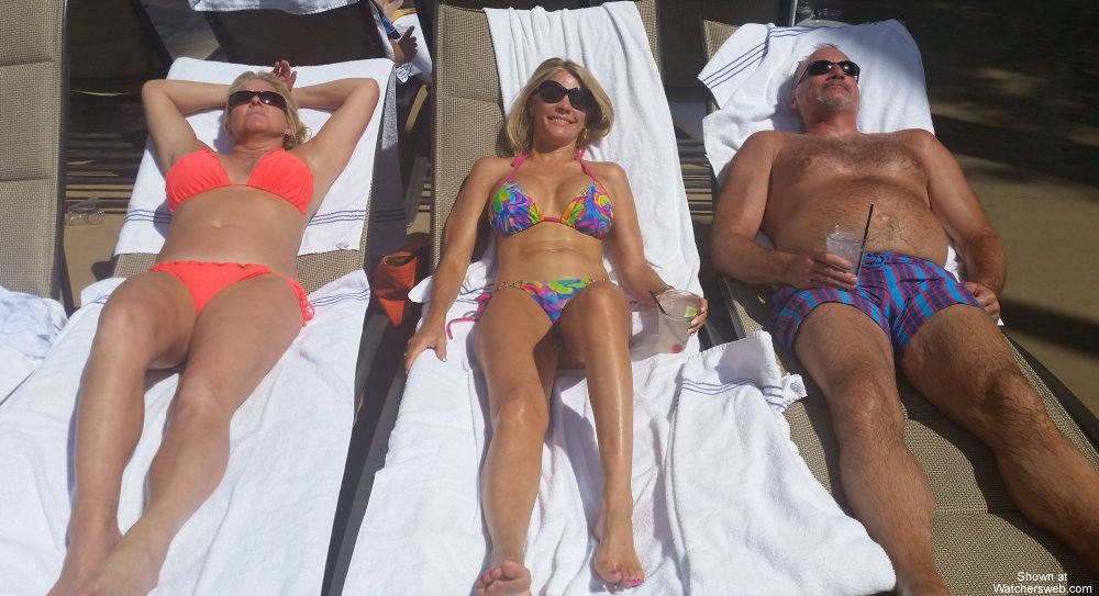 More Halle & Alana In Vegas #0